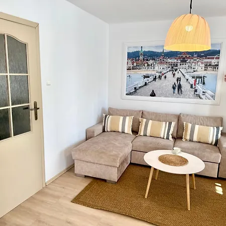Rodzinny Przy Plazy Апартаменты *